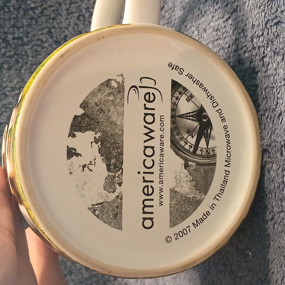 Americaware Bulldog coffee mug Extra Large - Picture 6 of 6